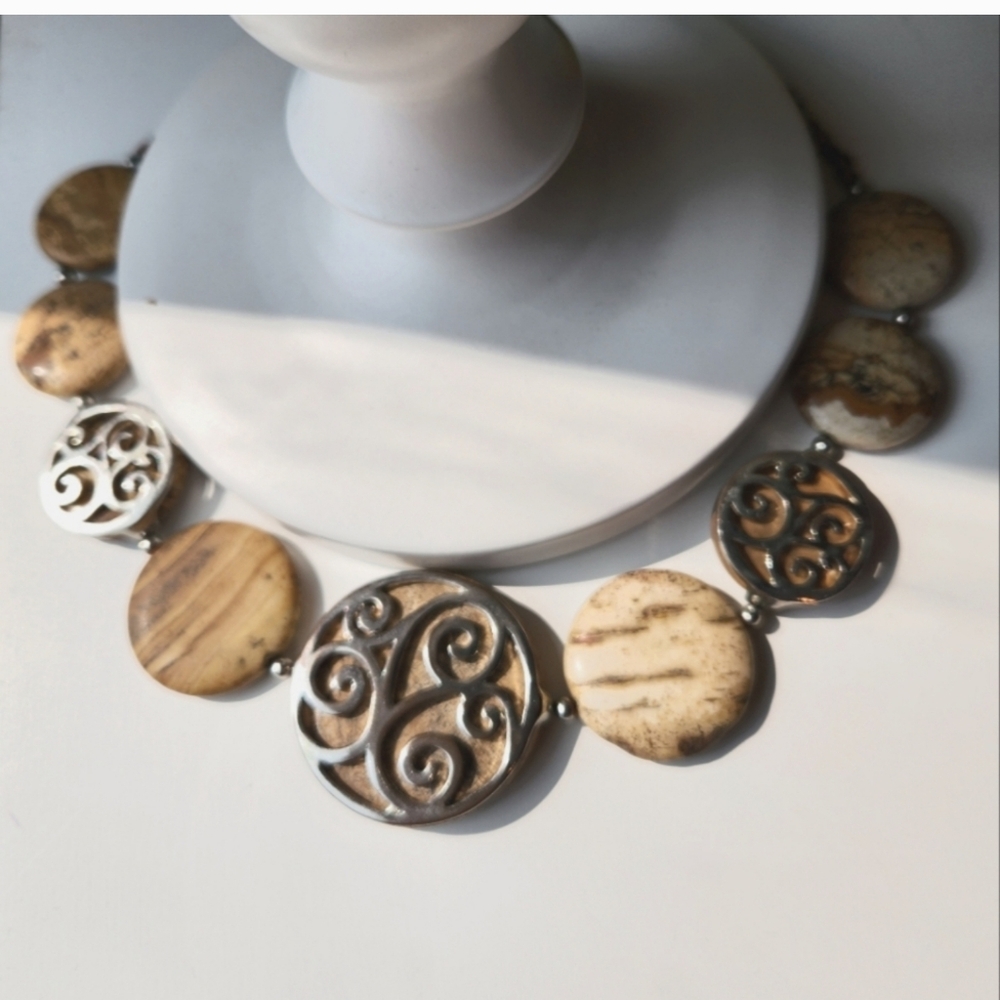Stone Statement Necklace 21"